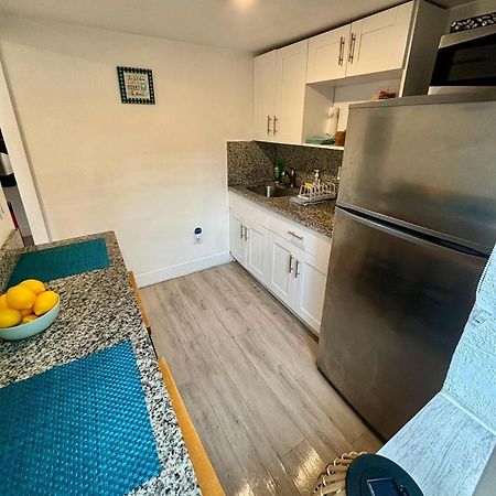 Nice Queen Bedroom - Best Location In Miami - Luggage Storage Service, Parking And Laundry מראה חיצוני תמונה